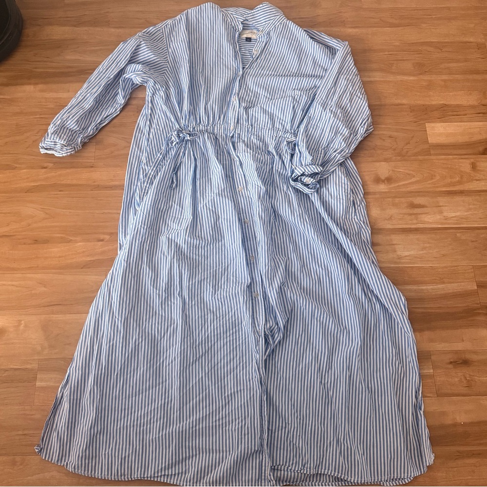 Universal Thread Blue and White Striped Maxi Dress